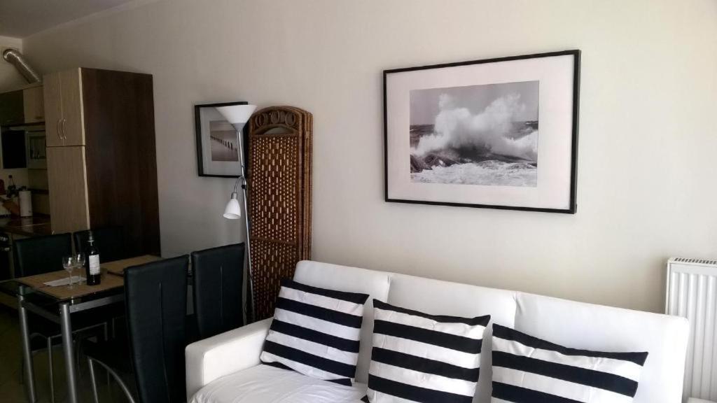 Swinoujscie Platan Patio 2- Berry Apartments ภายนอก รูปภาพ