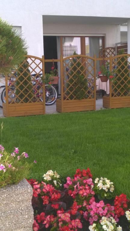 Swinoujscie Platan Patio 2- Berry Apartments ภายนอก รูปภาพ